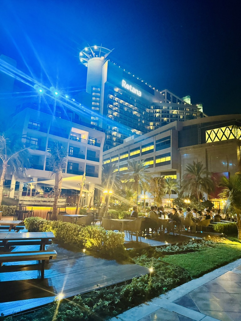 Five-star hotel stay in Abu Dhabi